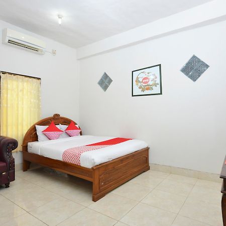 Oyo 586 Hotel Wijaya Kalasan Dış mekan fotoğraf