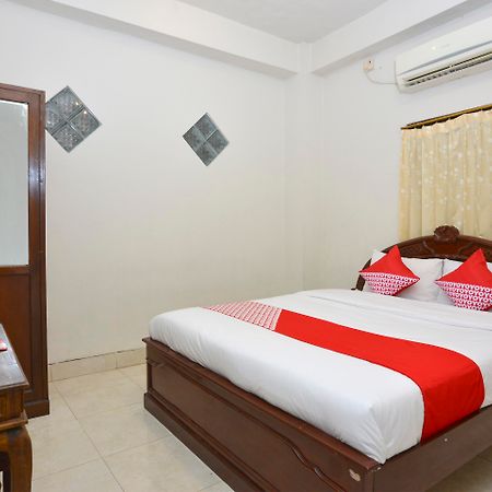 Oyo 586 Hotel Wijaya Kalasan Dış mekan fotoğraf
