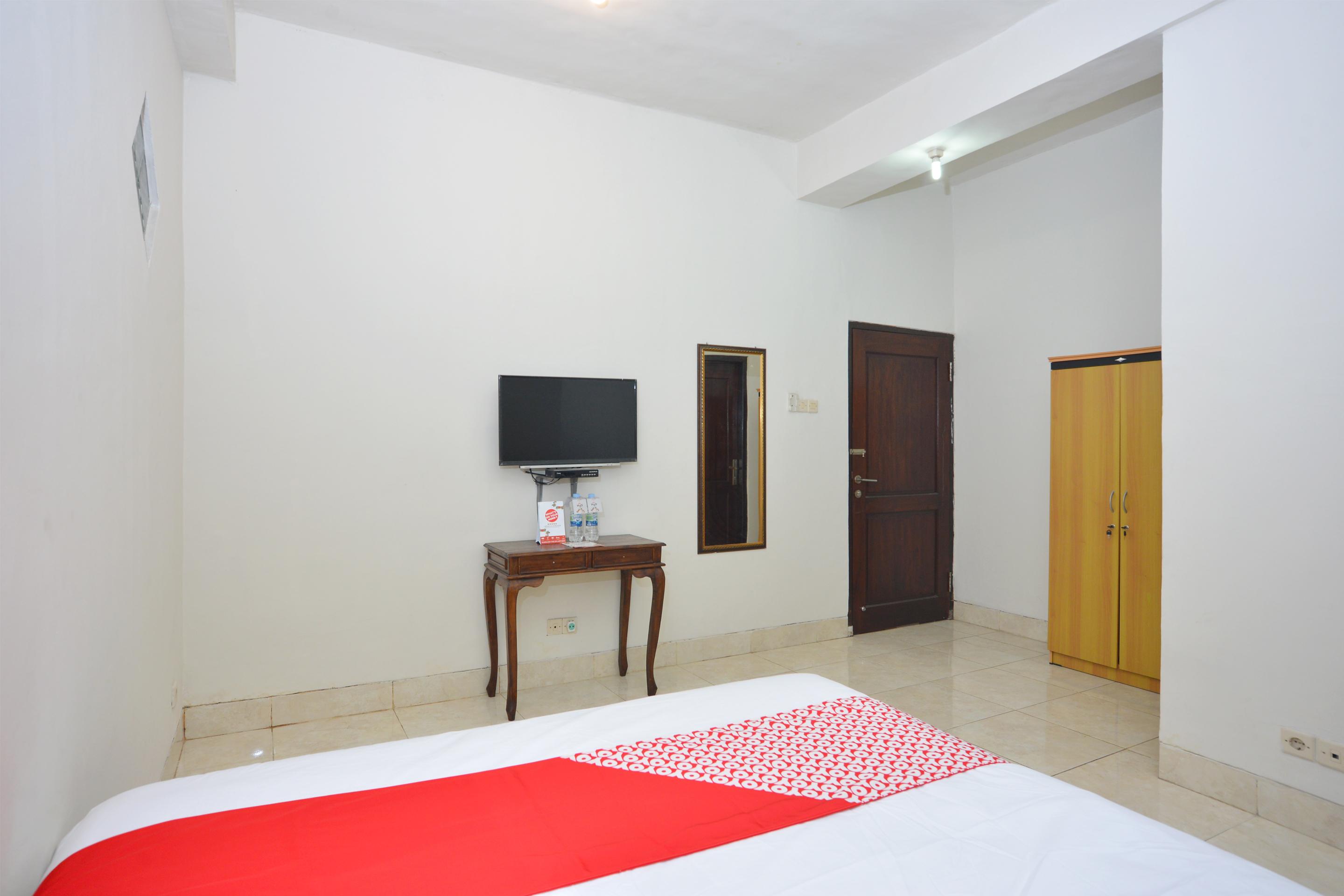 Oyo 586 Hotel Wijaya Kalasan Dış mekan fotoğraf