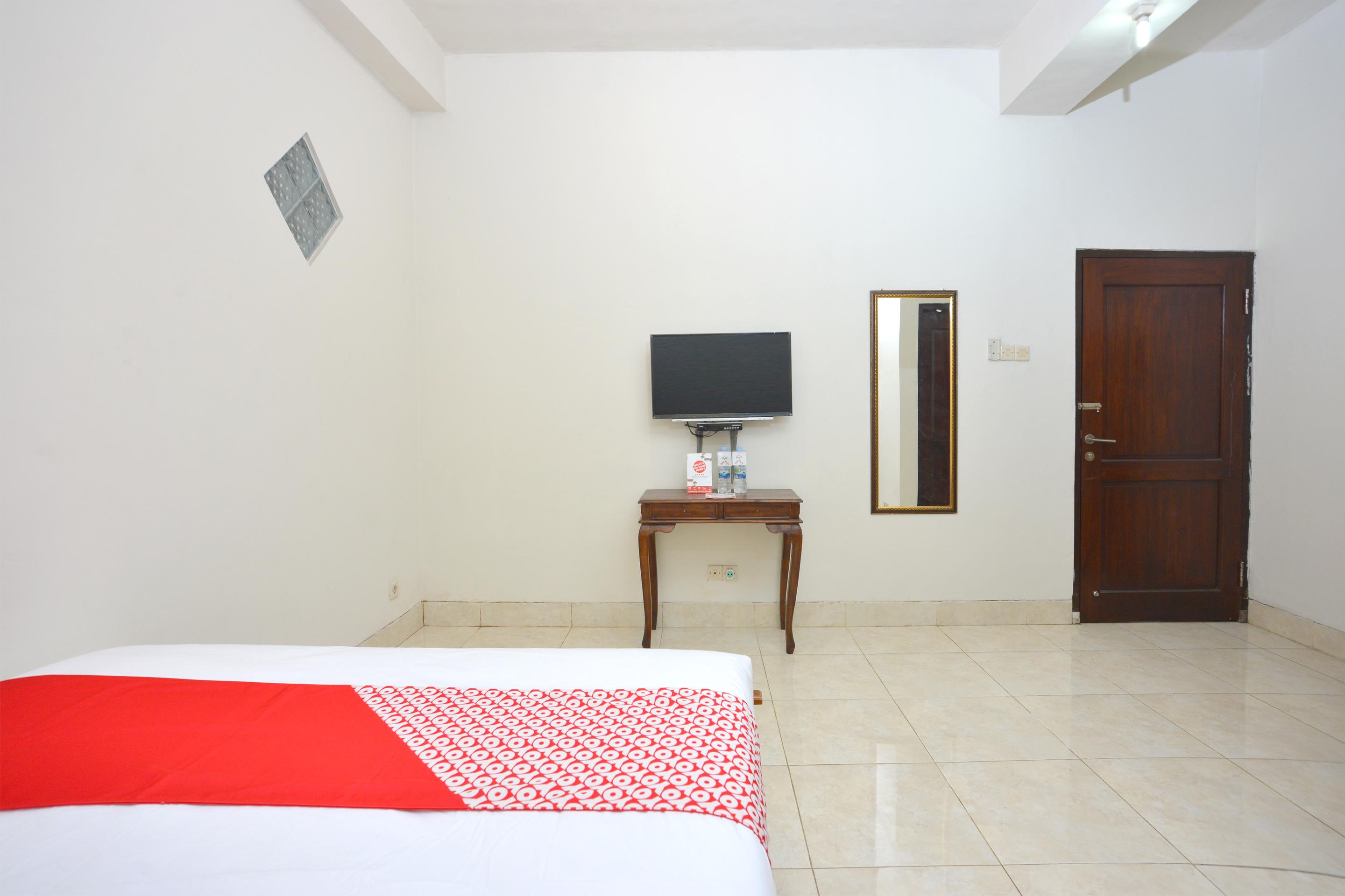 Oyo 586 Hotel Wijaya Kalasan Dış mekan fotoğraf