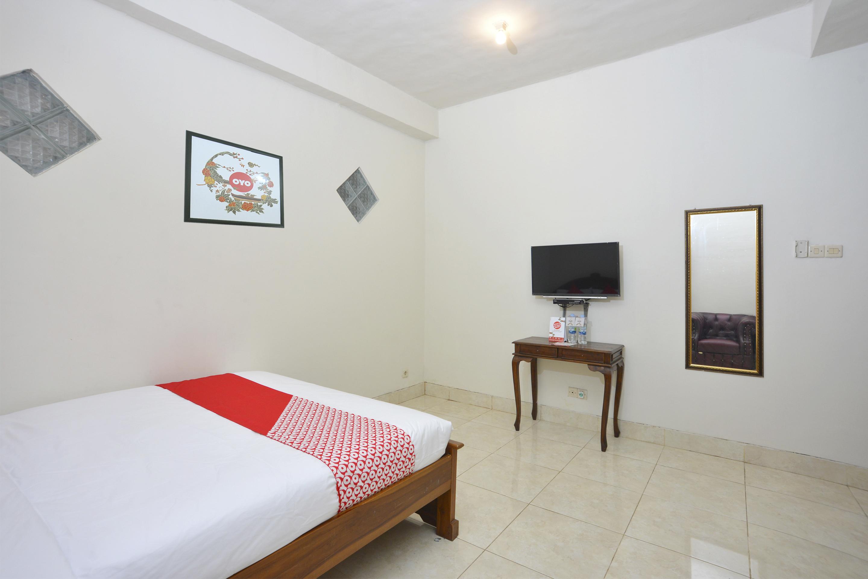 Oyo 586 Hotel Wijaya Kalasan Dış mekan fotoğraf