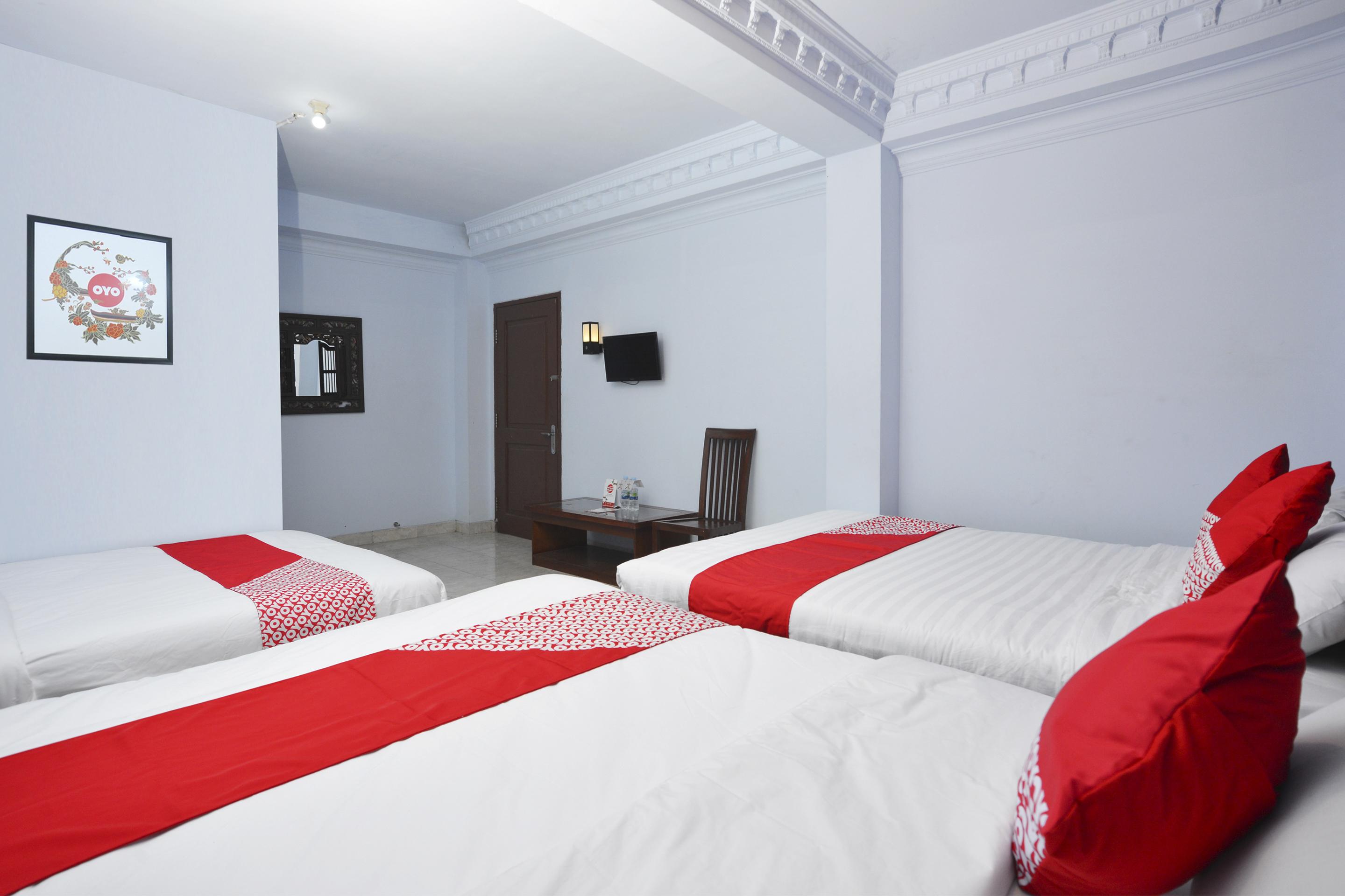 Oyo 586 Hotel Wijaya Kalasan Dış mekan fotoğraf