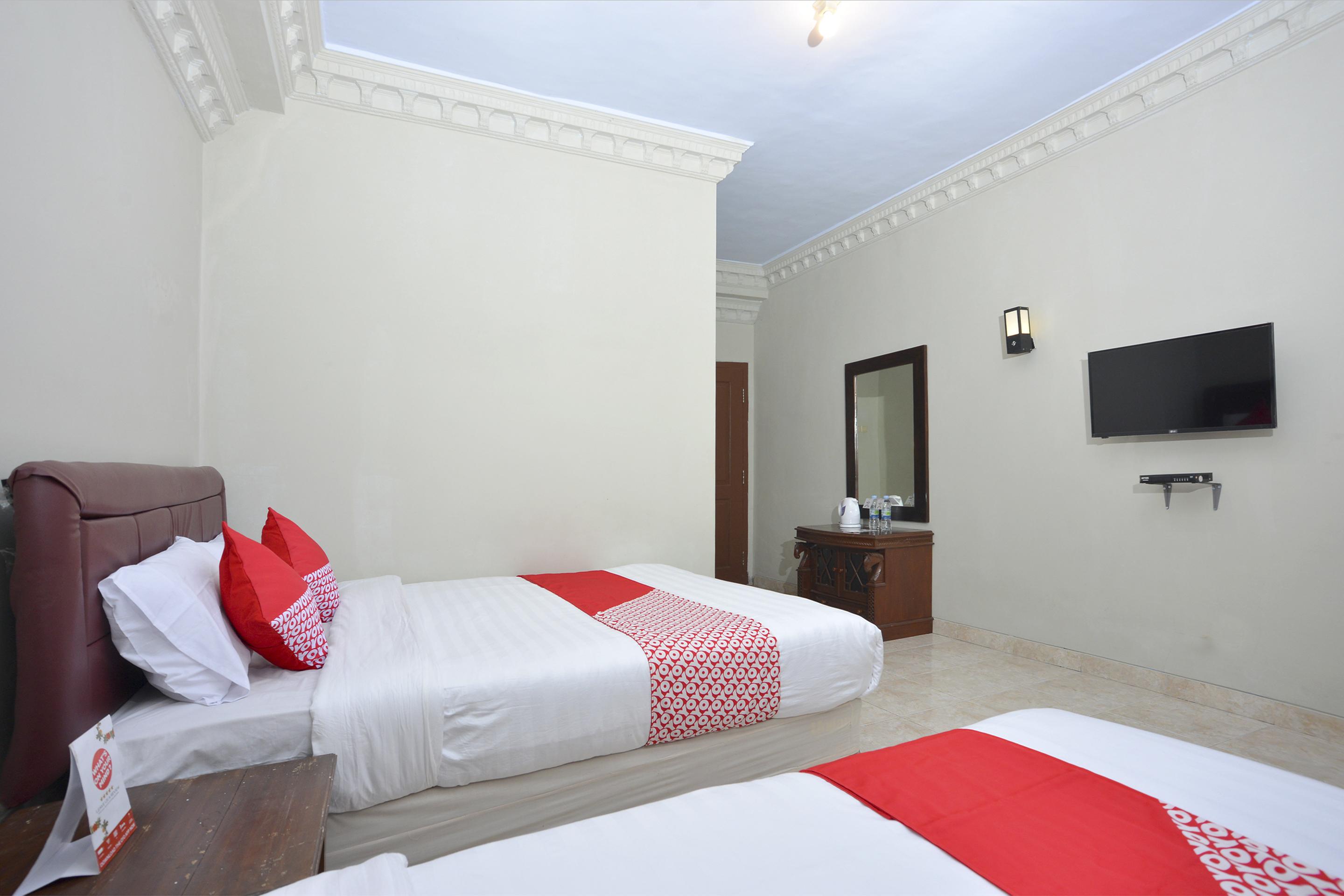 Oyo 586 Hotel Wijaya Kalasan Dış mekan fotoğraf