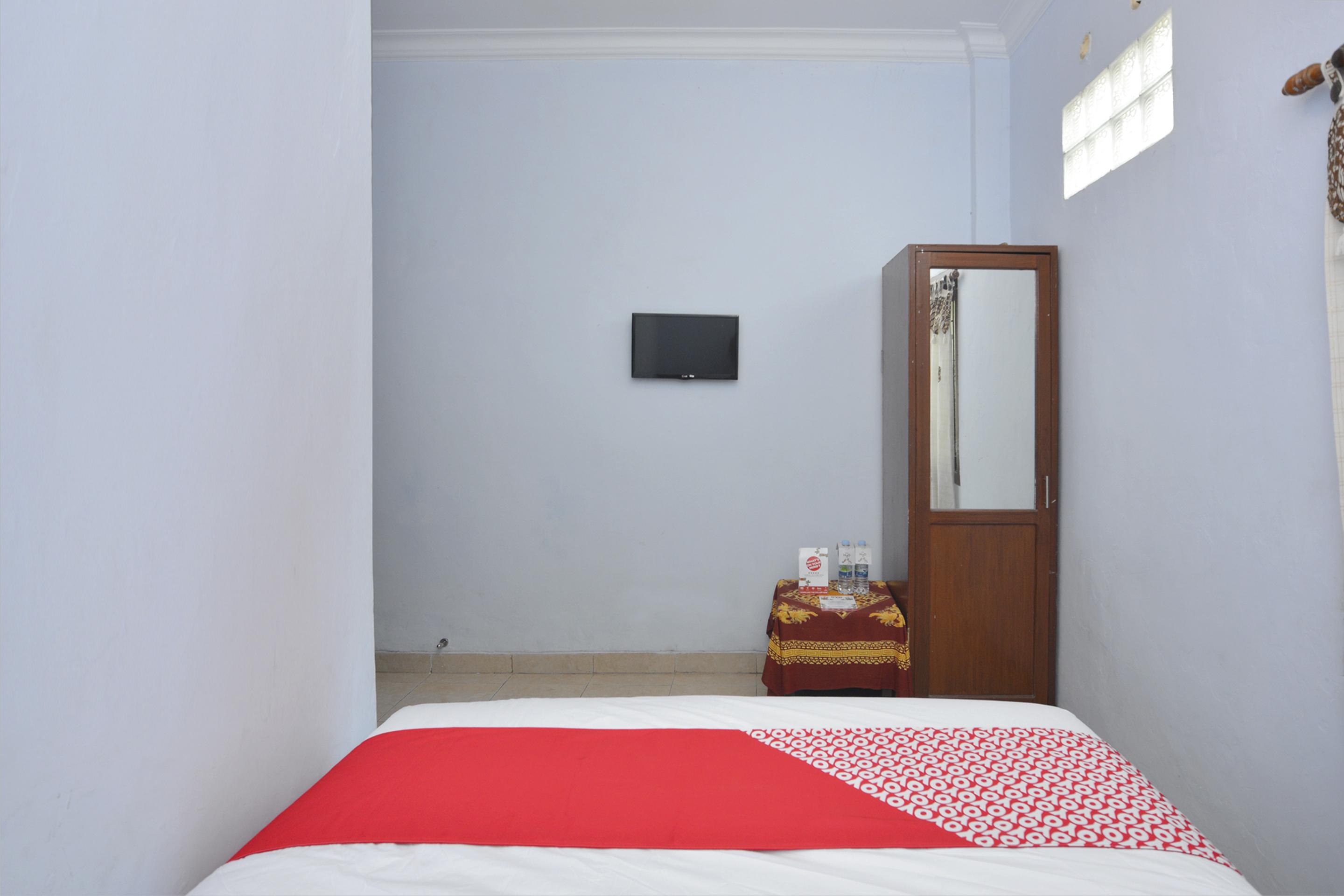 Oyo 586 Hotel Wijaya Kalasan Dış mekan fotoğraf