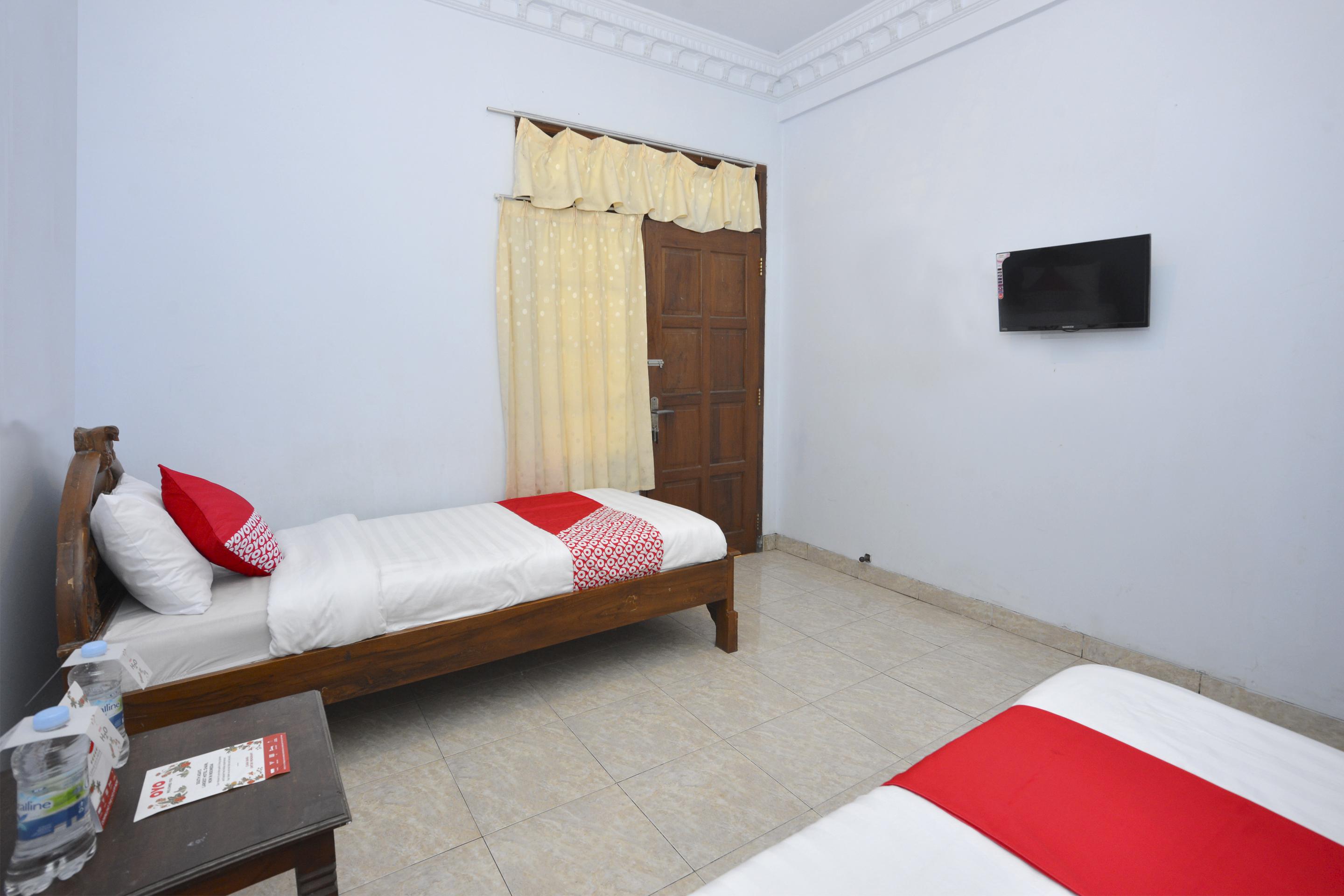 Oyo 586 Hotel Wijaya Kalasan Dış mekan fotoğraf