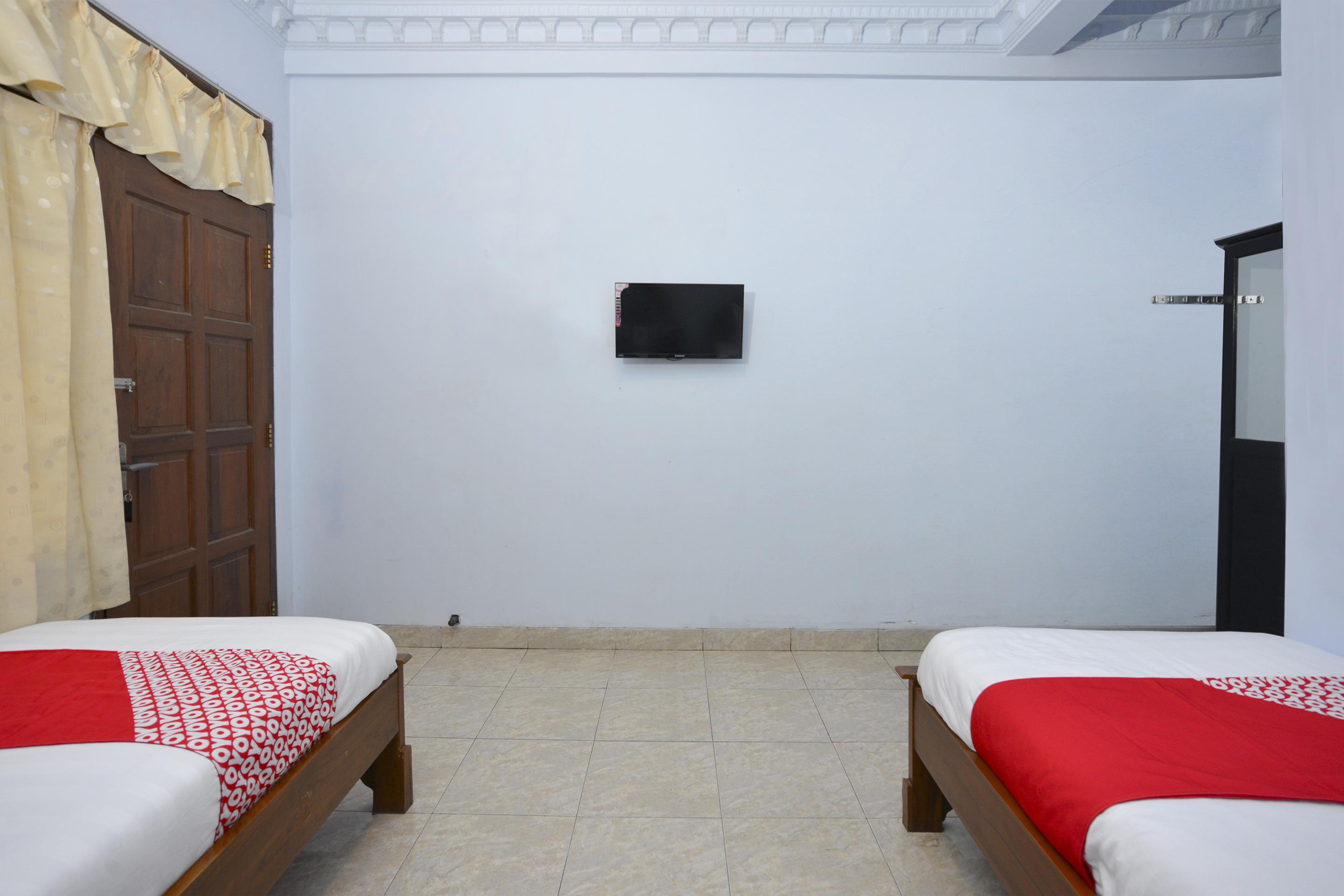 Oyo 586 Hotel Wijaya Kalasan Dış mekan fotoğraf